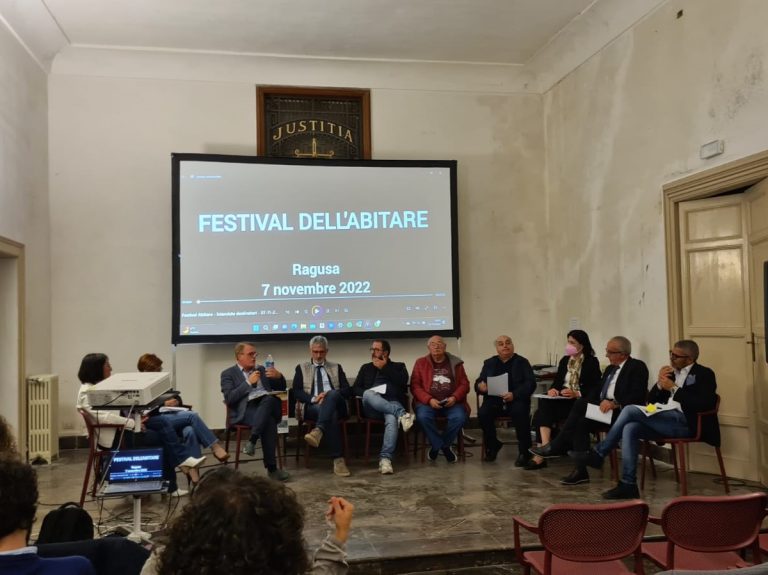 Il Festival dell’Abitare segna la nascita di un patto di comunità
